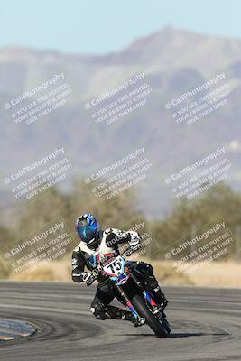 media/Dec-04-2025-Racers Edge (Thu) [[5ebc9f124d]]/3-B Group/1-Session 1 (Turn 7)/